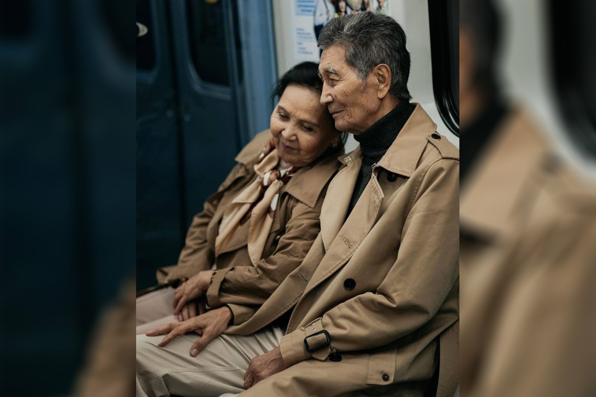 Ғылыми фильмдер камерасының ішіндегі секс